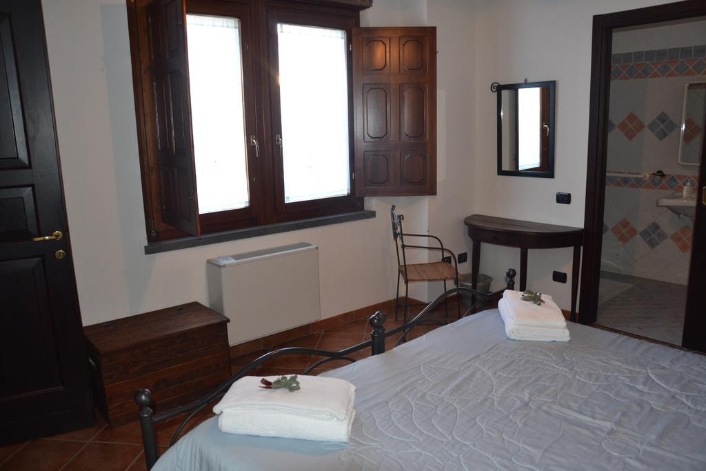 סרדרה B&B Sa Muredda חדר תמונה