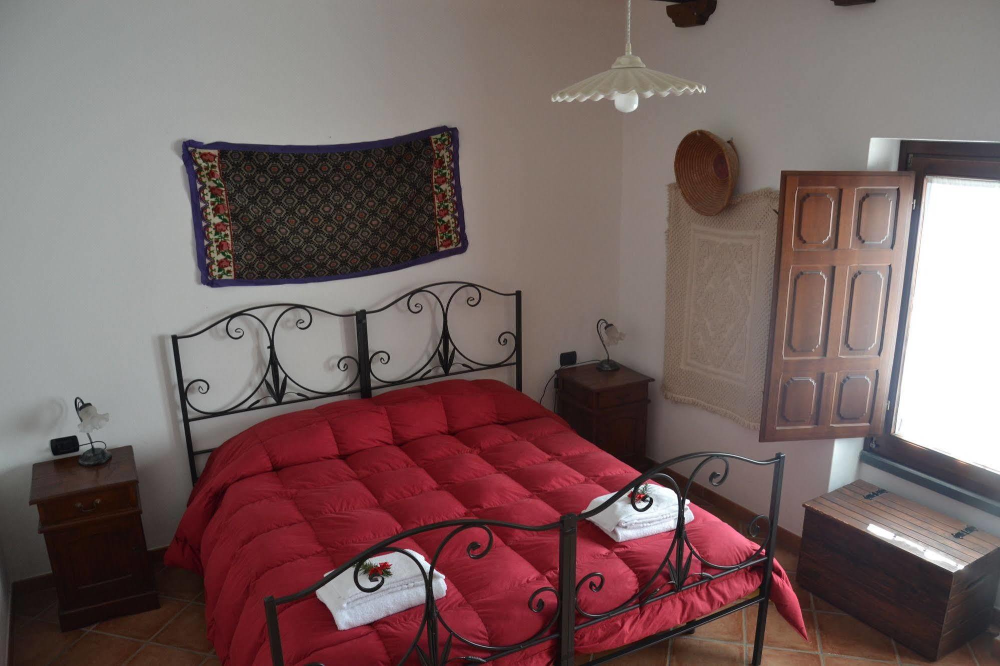 סרדרה B&B Sa Muredda מראה חיצוני תמונה